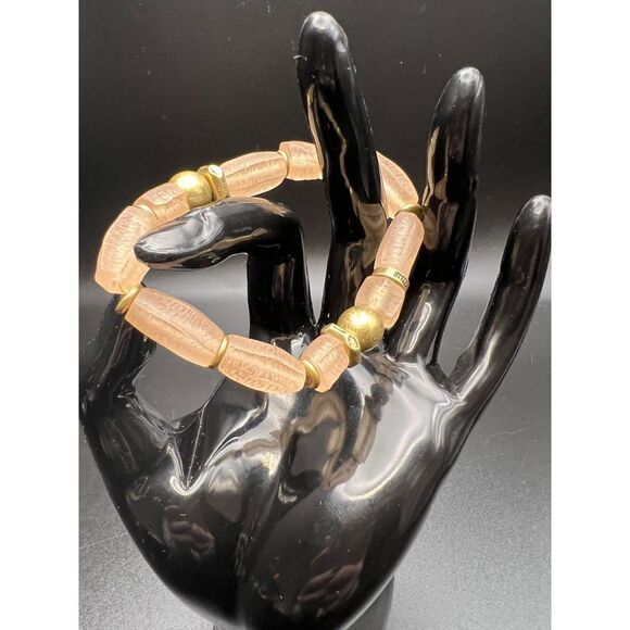 Stella & Dot Frosty Pink Stretch Bracelet - Picture 2 of 5